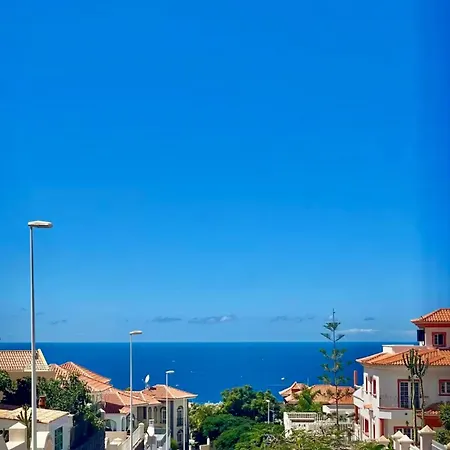 Seaview - Pool, Air Con, Office Ready וילה *