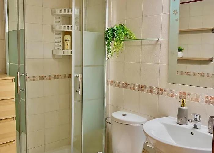 Seaview - Pool, Air Con, Office Ready Willa *